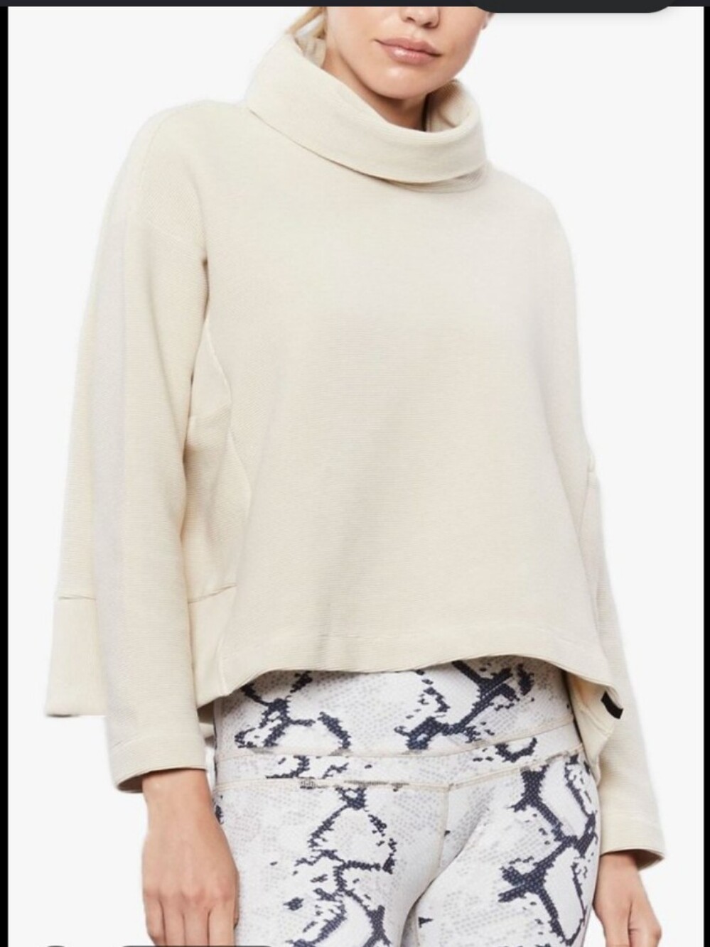 Varley Collina Ribbed Sweatshirt Cowl neck